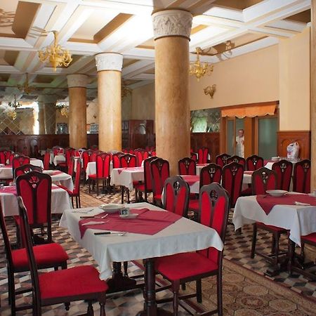 Hotel Cerna Băile Herculane Extérieur photo