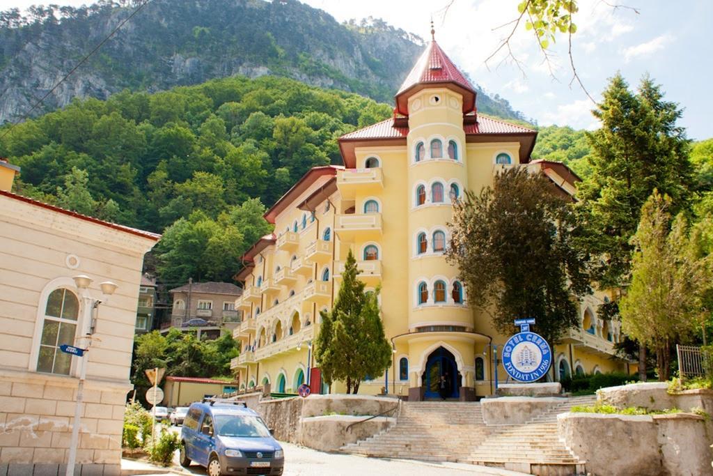 Hotel Cerna Băile Herculane Extérieur photo
